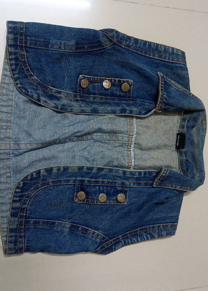 Denim Vest - Stylish Layering Piece