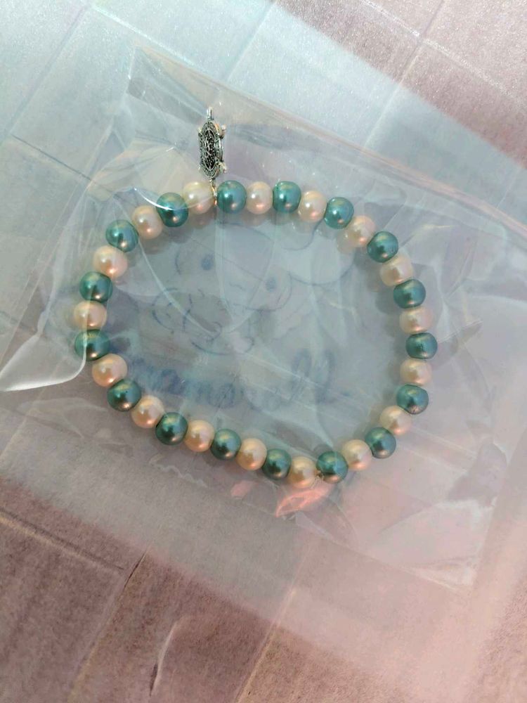 Pearl Bracelet