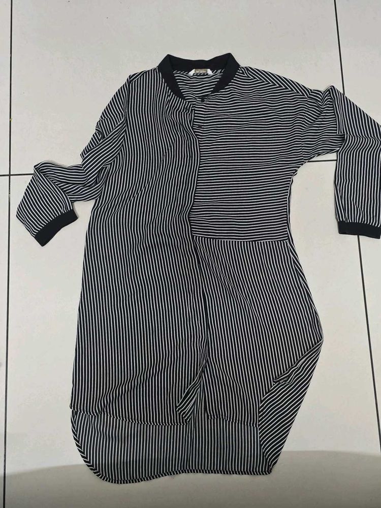 Striped Black &amp; White Top