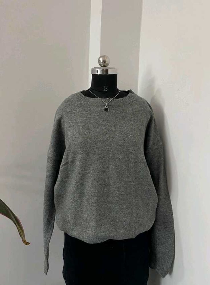 Gray Oversized Pullover