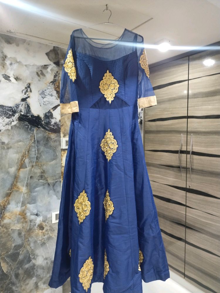 Blue Ethnic Dress👗💙 With Net Dupatta