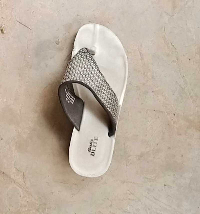 Bata D-Lite Flip Flops