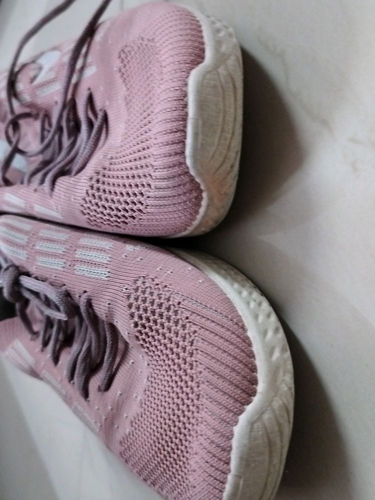 Women Regular Shoes