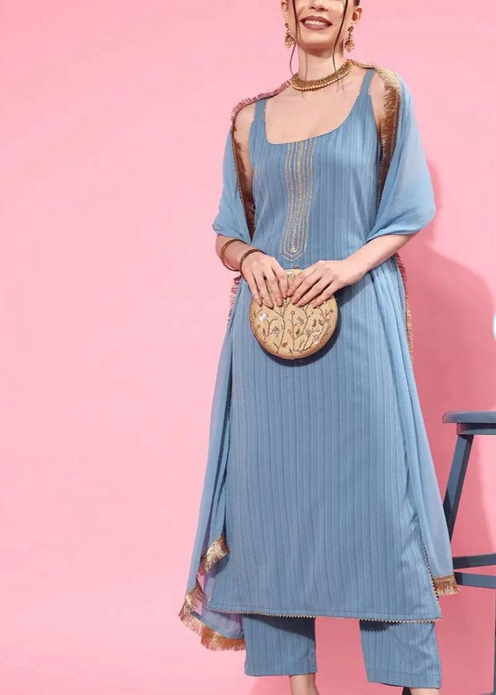 Elegant Blue Kurta Set
