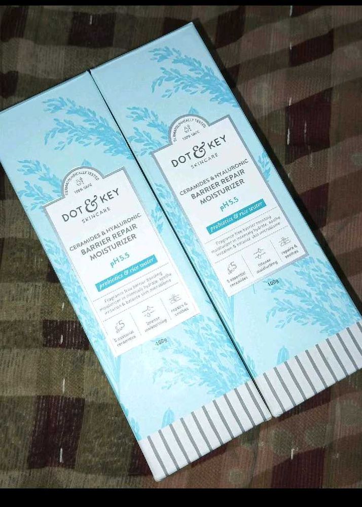 Dot &amp; Key Barrier Repair Moisturizer X 2