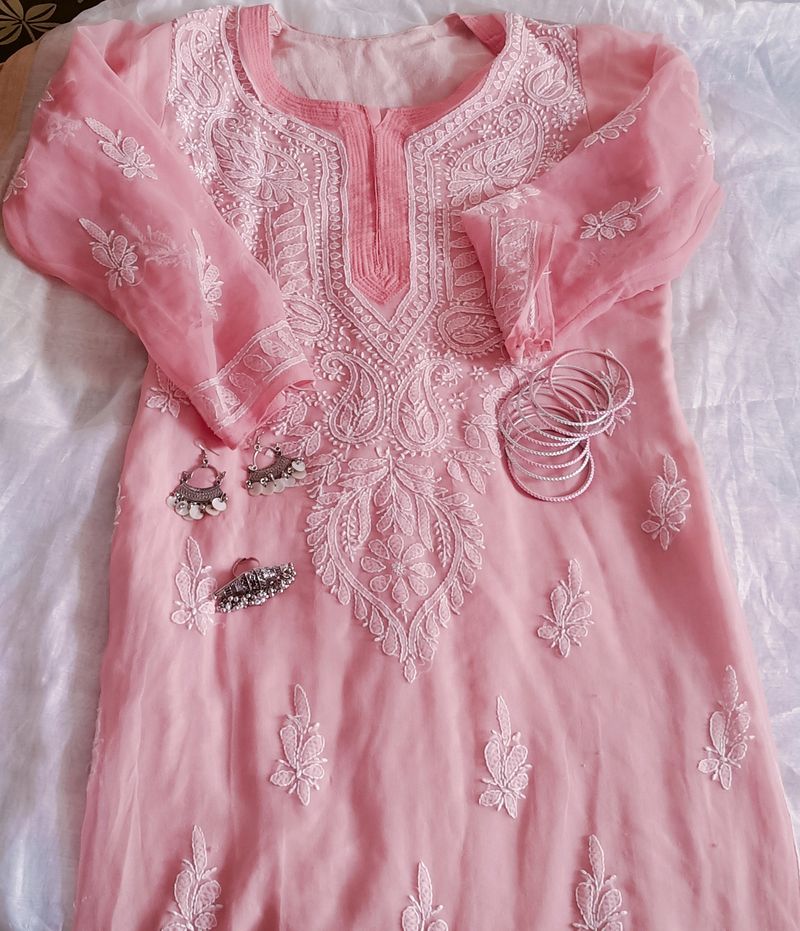 Prettiest Chikankari Kurti