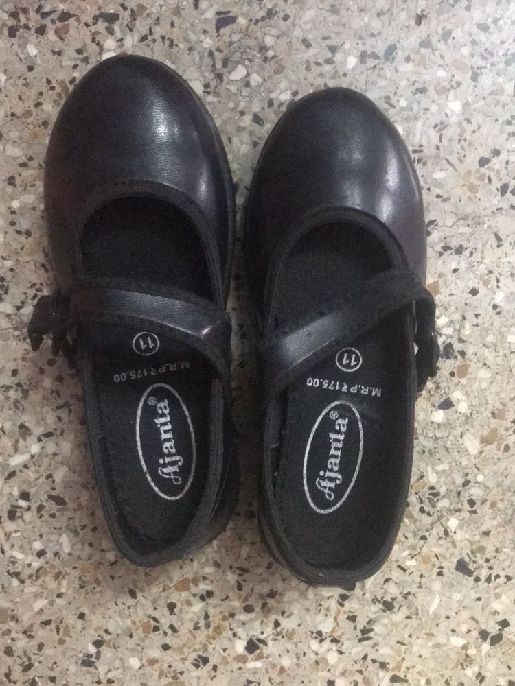 Black School Shoes Girl’s