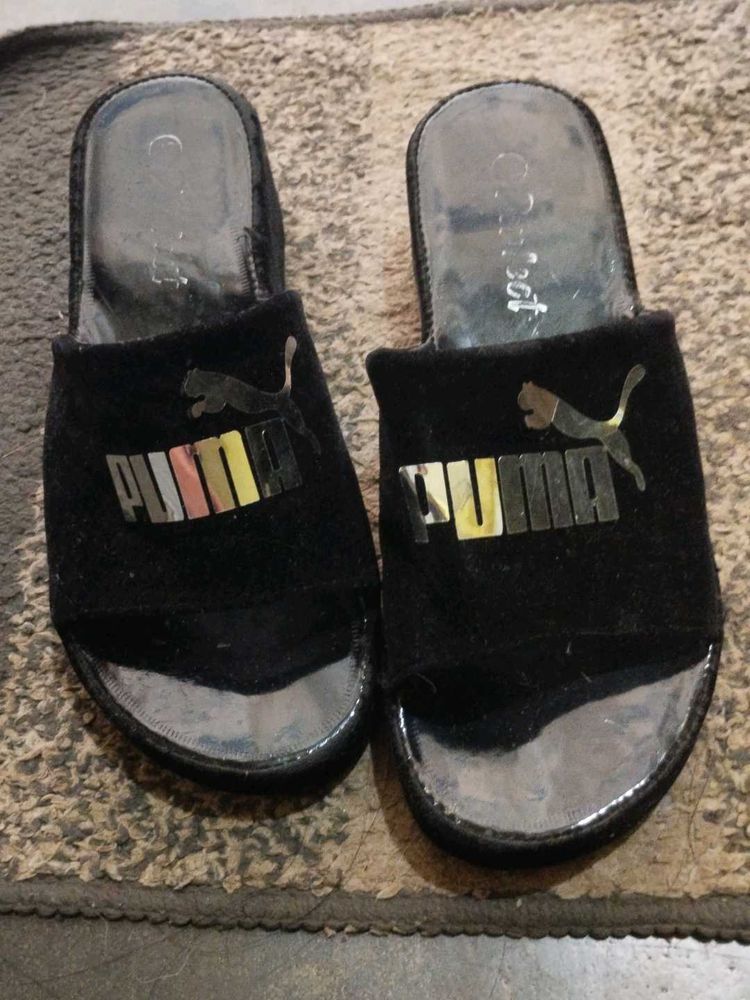 Puma Black Slides