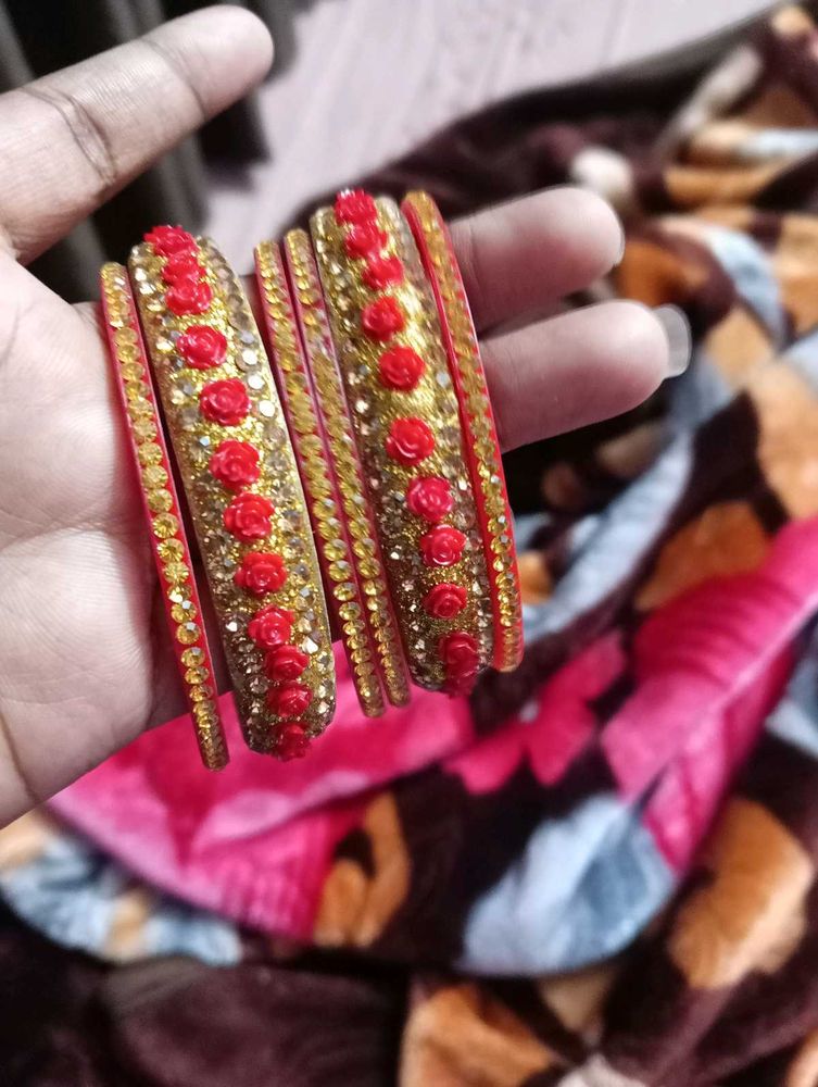 Red &amp; Gold Bangle Set