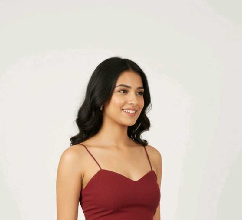 Chic Red Crop Tie Back Top
