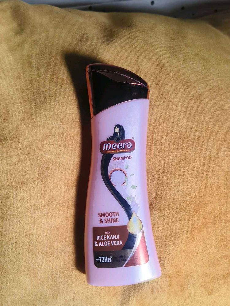 Meera Smooth &amp; Shine Shampoo