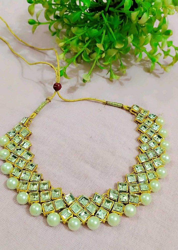 Beutiful Necklace For Women And Girls