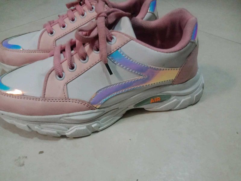 Pink  Shoes 👟For Girls