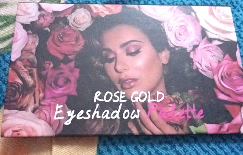 get this rose gold eyeshadow @350/