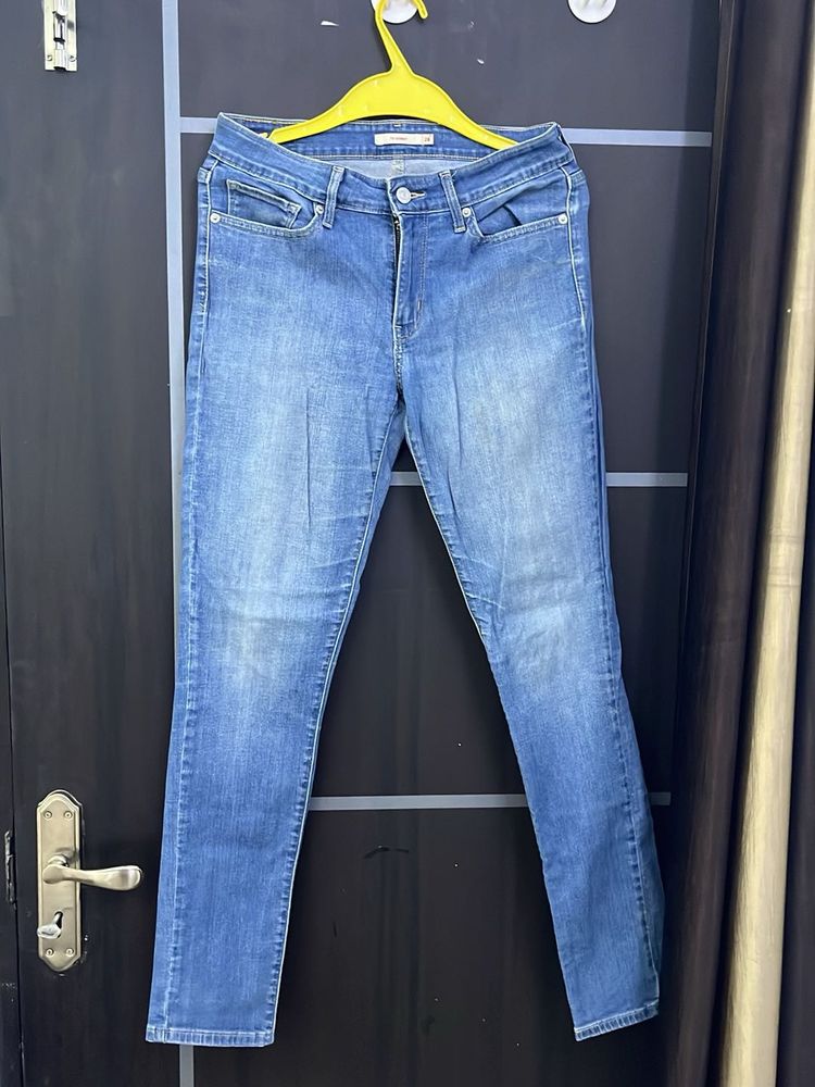 Levi&#39;s Blue Denim Jeans