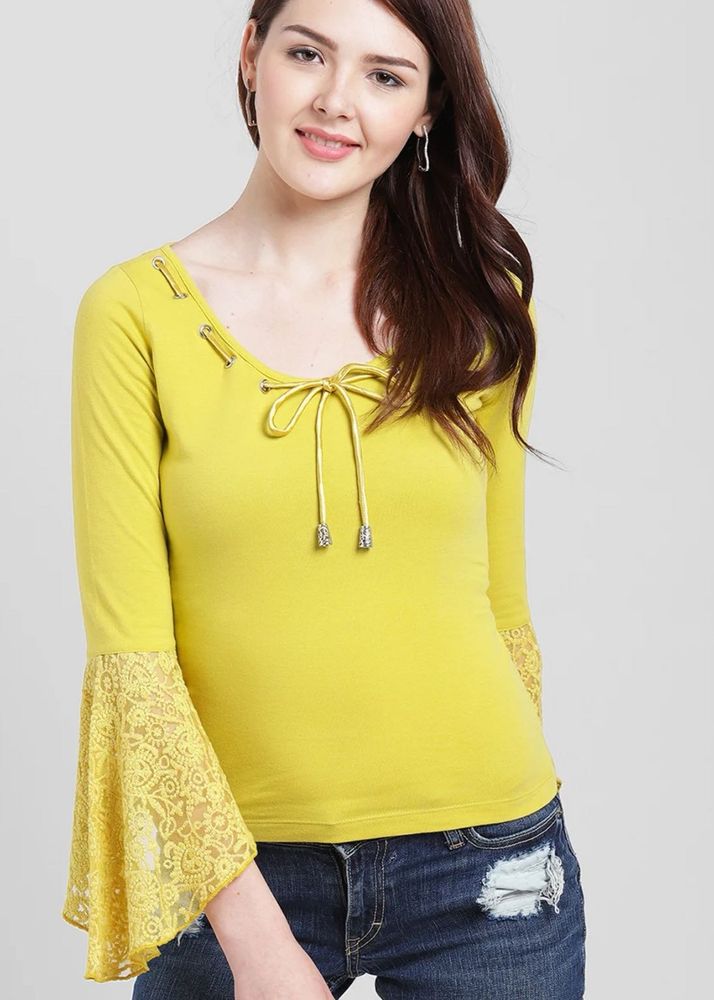 Chic Mustard Top with Lace Sleeves💛💚