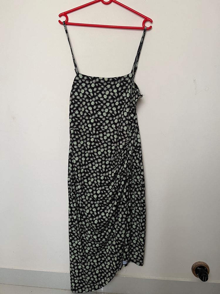 Nuon Brand Dress | Size - Xl | Side Slit | Details Shown In The Pictures