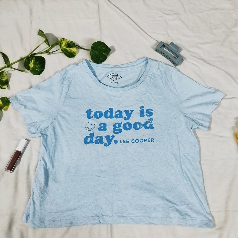 y2k aesthetic crop T-shirt.