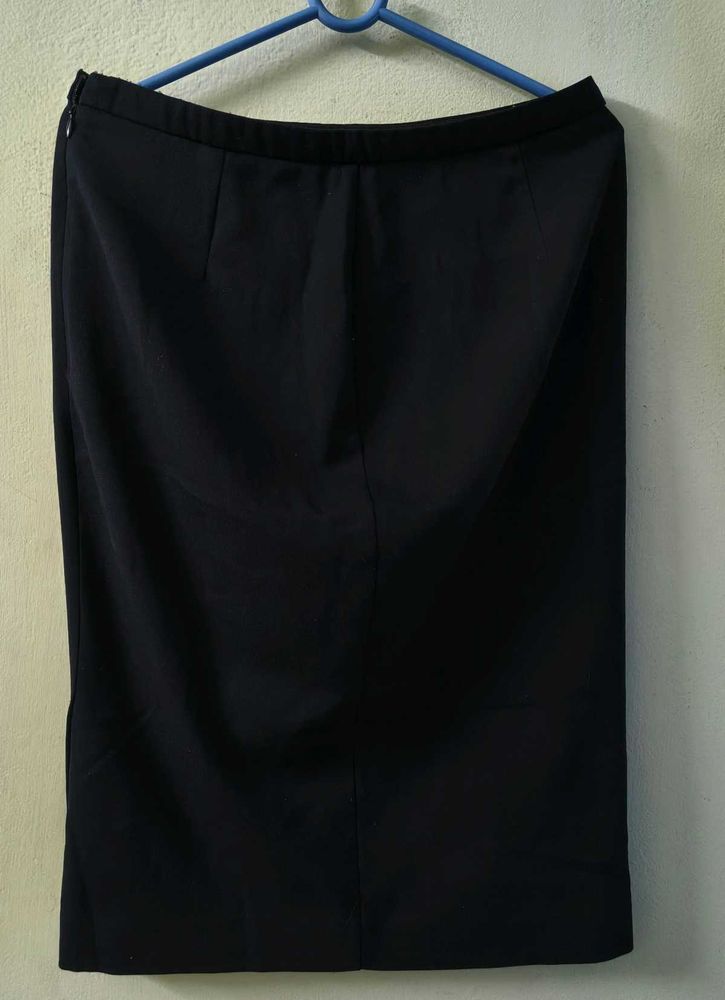 Elegant straight Skirt