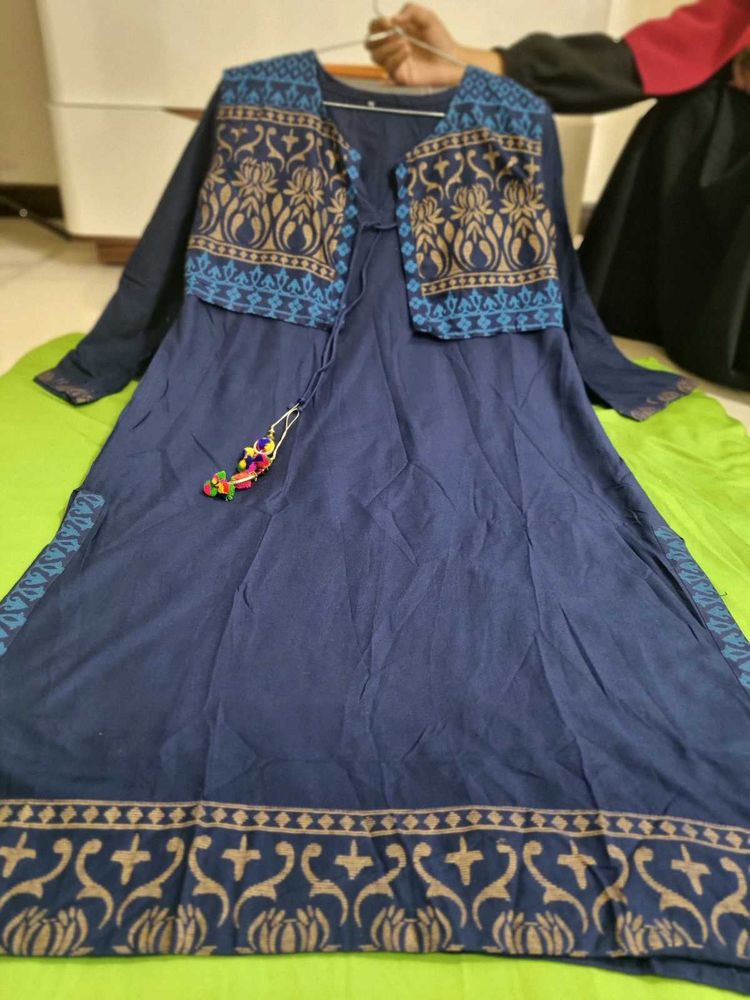 Navy Blue Kurti With Printed Koti