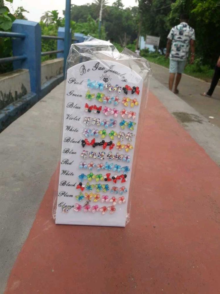 Cute Butterfly Stud Earring Set