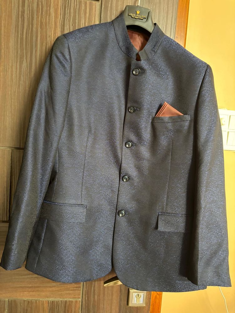 Elegant Navy Blue Jacket