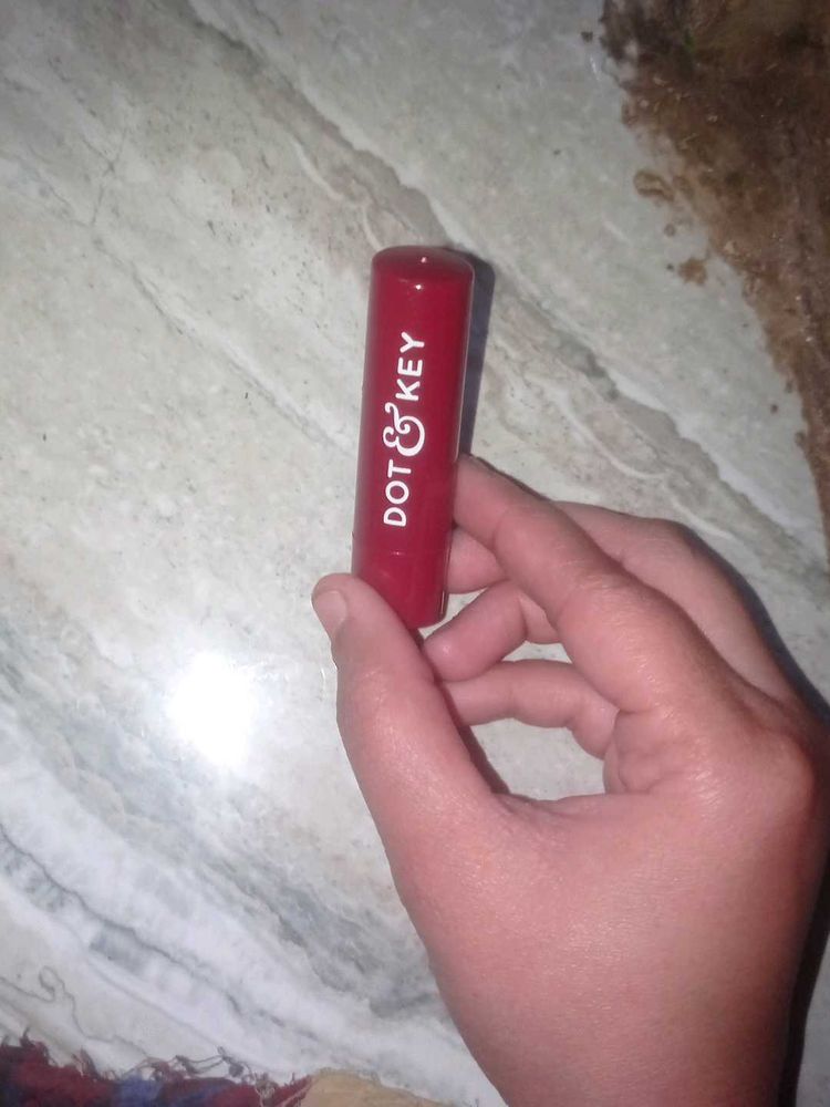 Dot &amp; Key Lipstick lipbalm cheery shade with spf 5