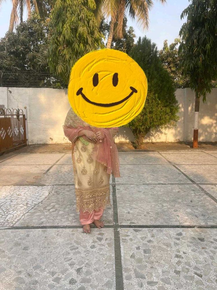 Pakistani Suit