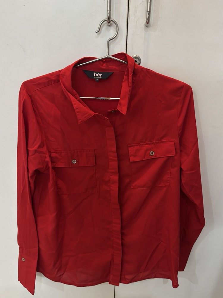 Red HER Shirt SIZE:S Bust :36