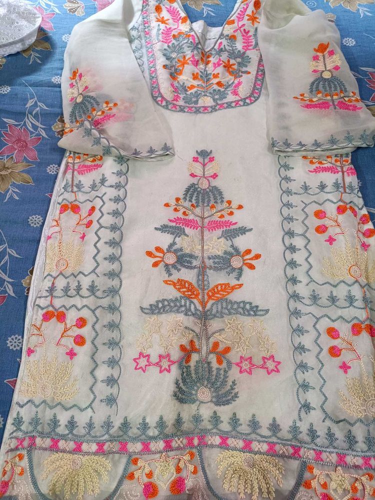 Beautiful Embroidery Off white Suit