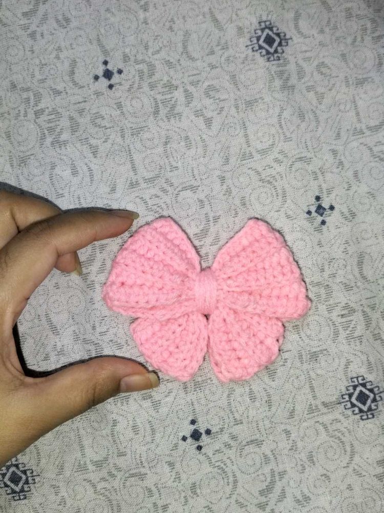Crochet Bow Hair Clip