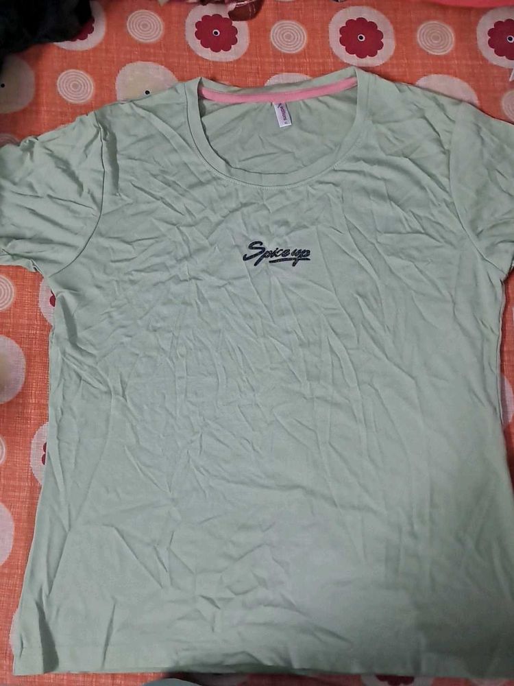 Tshirt