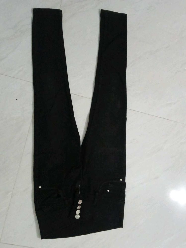 Black Jeans