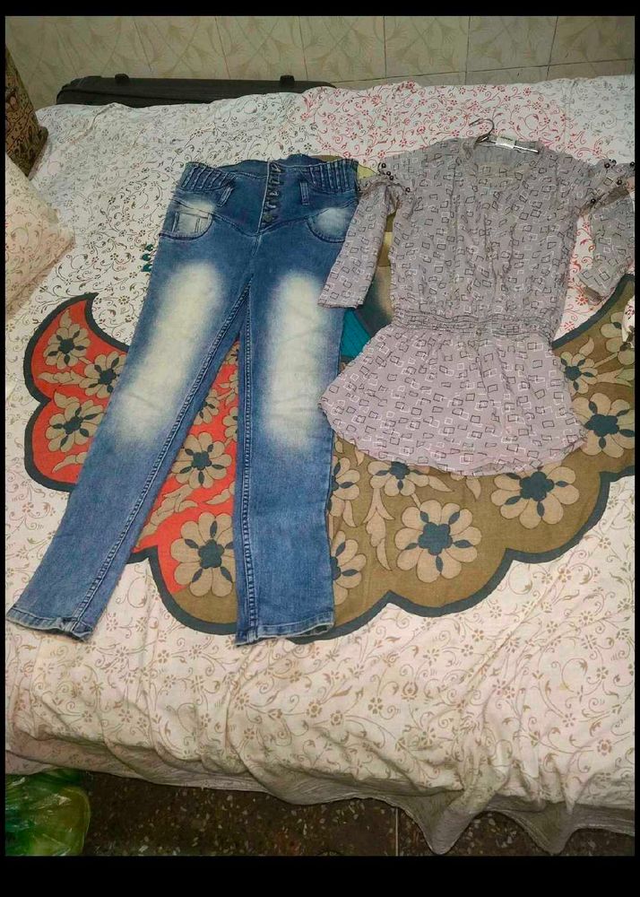 Combo Of Girls Top And Jeans