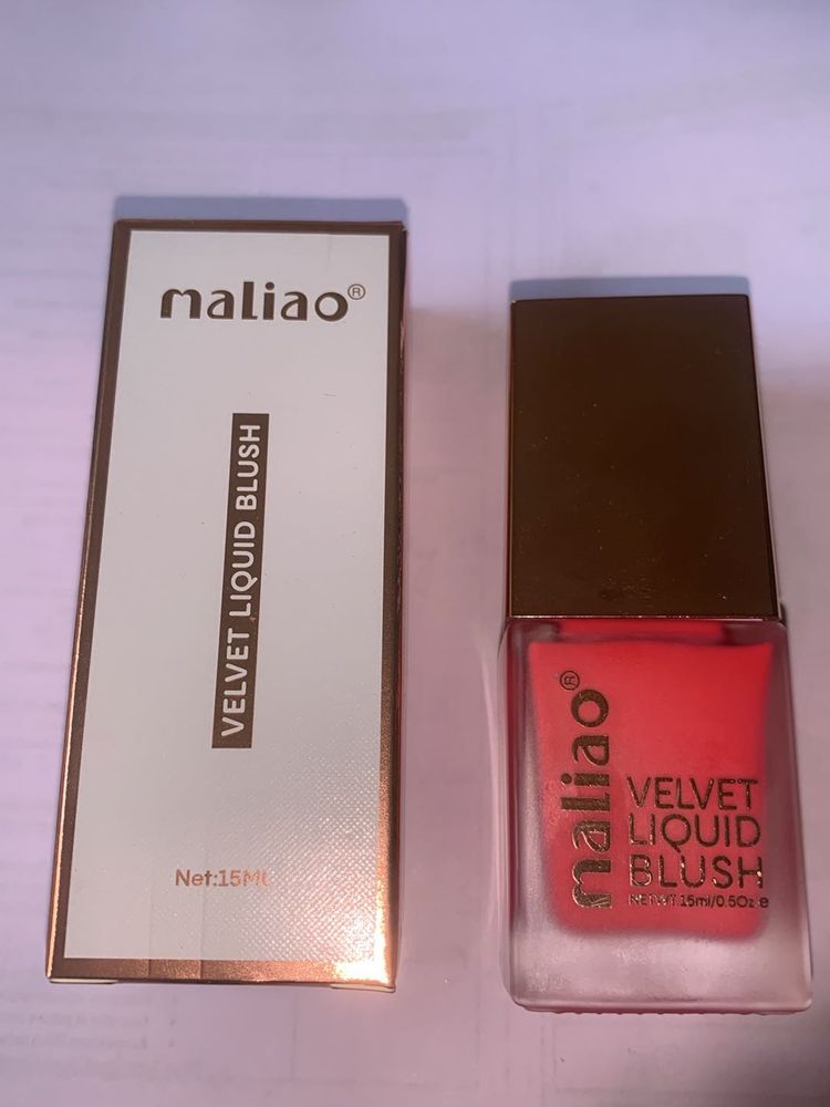 VELVET LIQUID BLUSH