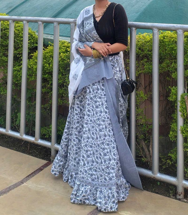 Elegant Floral Print Lehenga Choli