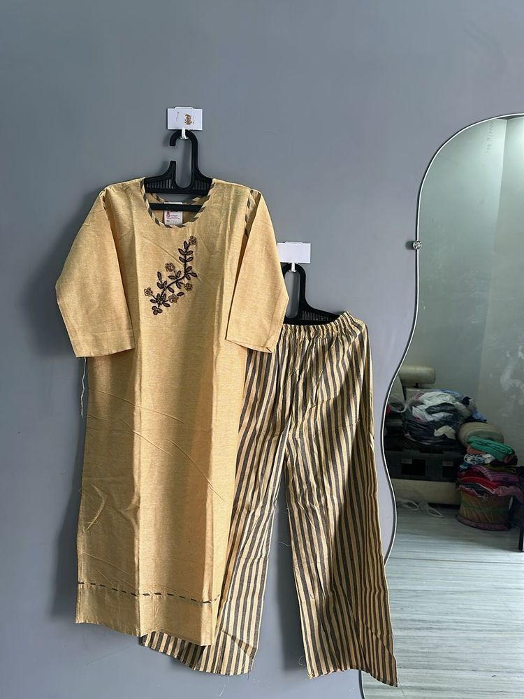 Elegant Kurta Set (XL)