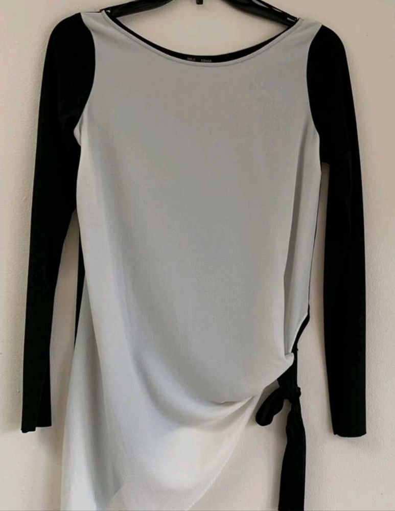 Chic Colorblock Long Sleeve Top