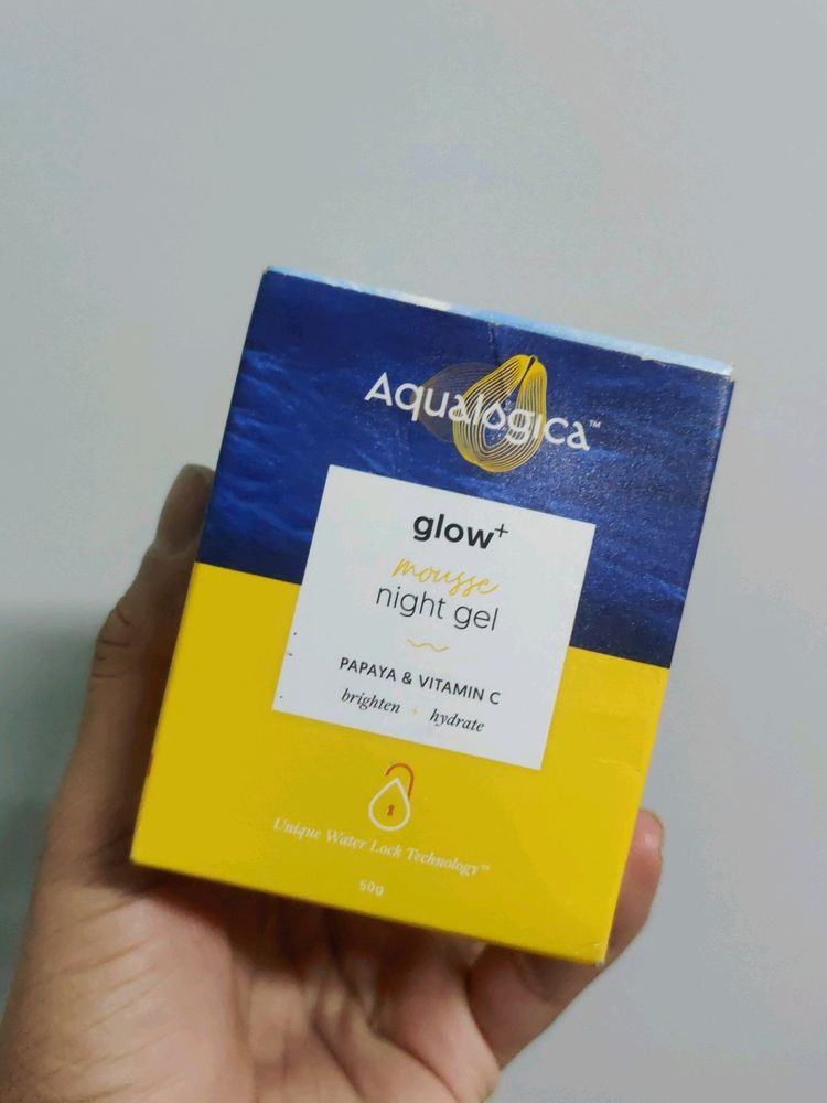 Aqualogica Glow+ Mousse Night Gel