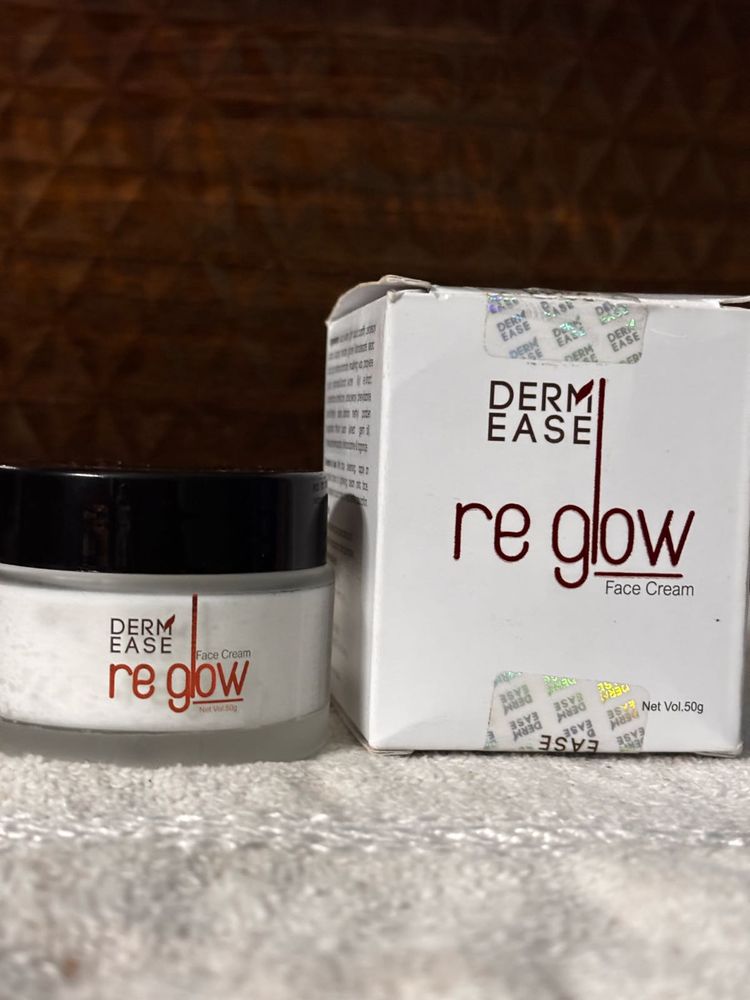 DERMEASE re glow Face Cream