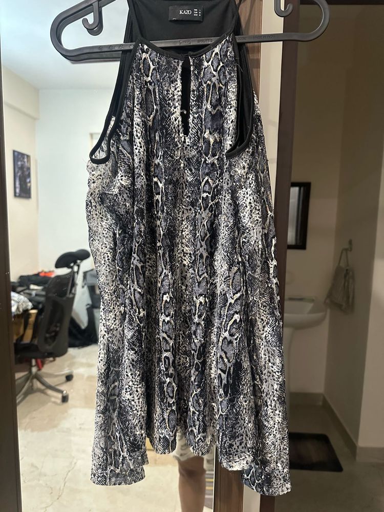 Stylish Snake Print Top