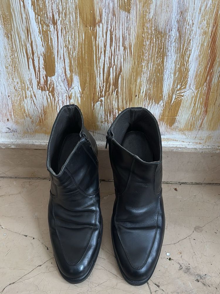 Black Leather Boots