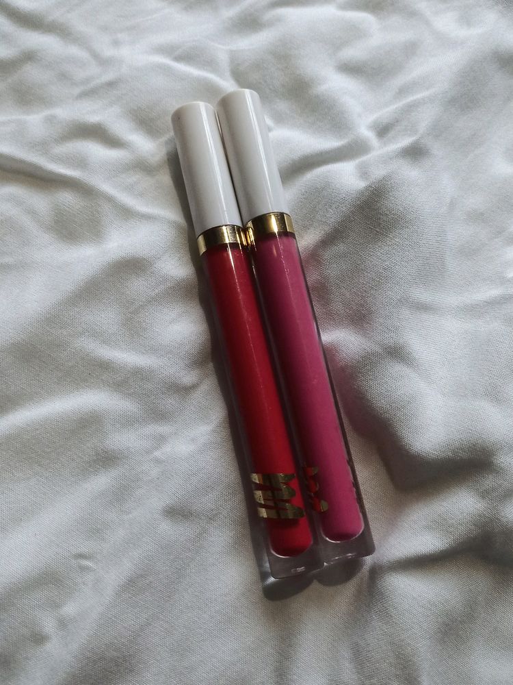 Myglamm Lit Liquid Lipstick In The Shade (DTP,DTR)