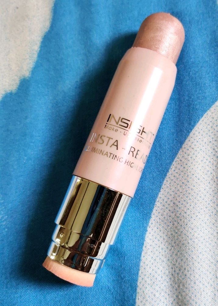 Insight Insta-Ready Illuminating Highlighter😍