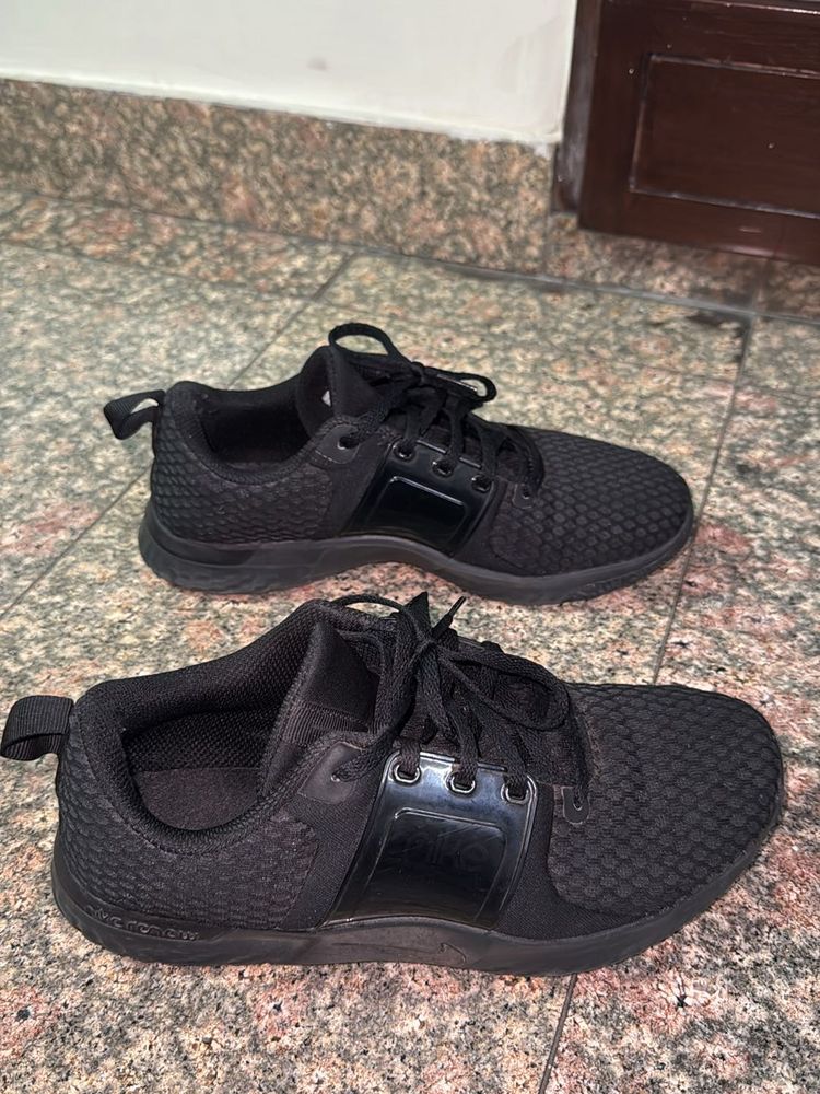 Nike Black Running Shoes
