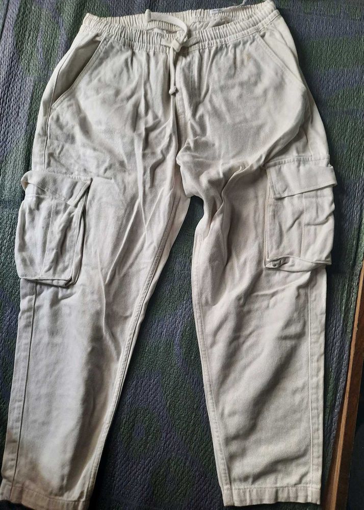 Cargo Jeans