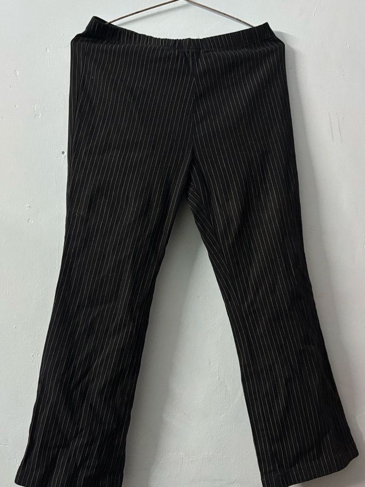 black stripped pants