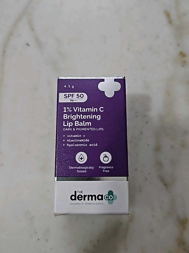 Derma Co Vitamin C Lip Balm