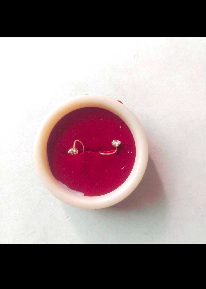 22k Pure Gold Dimond Nose/Ear Pin 1 Pair