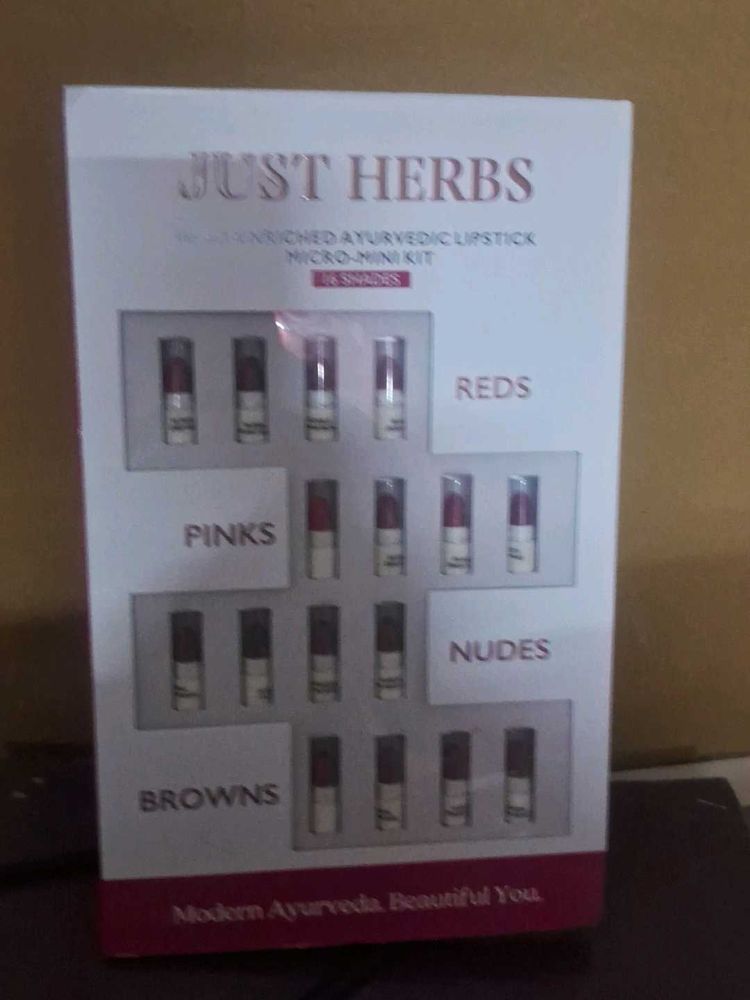 Just Herbs Lipstick Kit